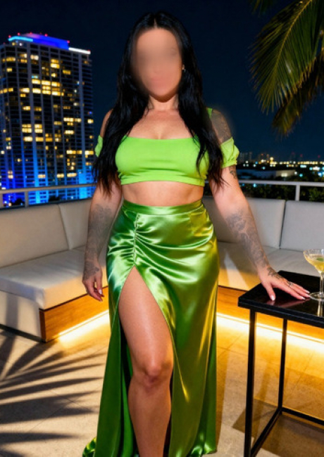 Adele Love Darwin | Darwin’s Most Seductive Escort