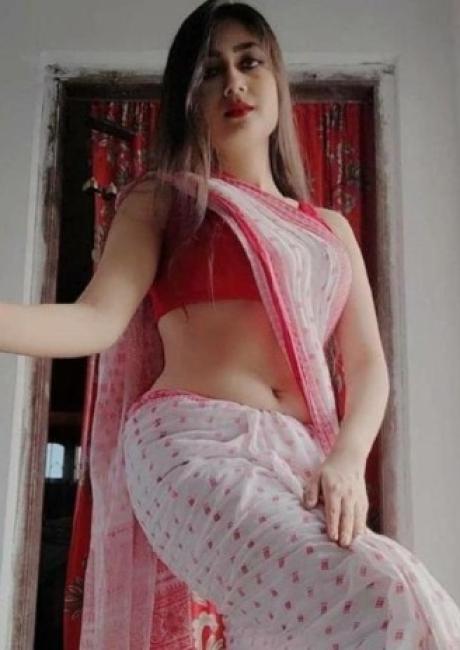 Escorts & Call Girls OLD Delhi Railway Station 7348038204 