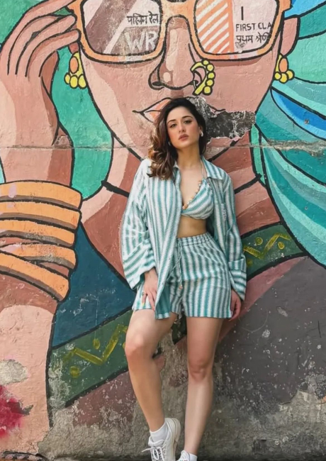 Call Girls In Bawana 9711014705 Escort Service