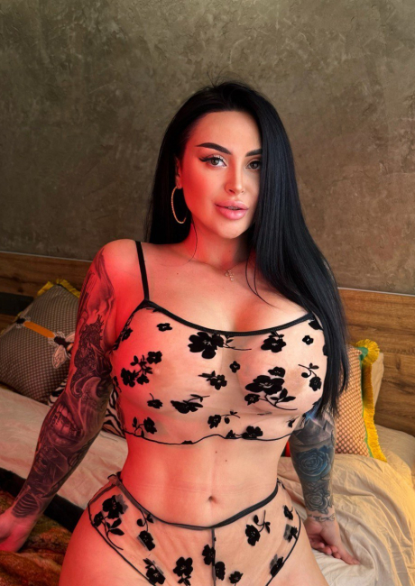 9599632723, Hotel Service 24*7 - Call Girls In Safdarjung Enclave