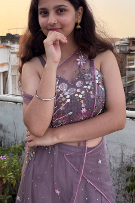 & Best Call Girls in CR Park 24/7 @ 9654726276 
