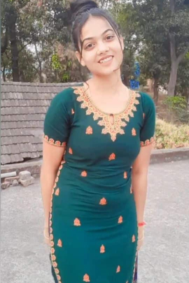Escorts Service In Moolchand ]░99░58░62░66░94░!!✥