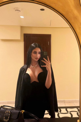 8860079928 Call Girls In Green Park Delhi Indian Russian escorts in Delhi