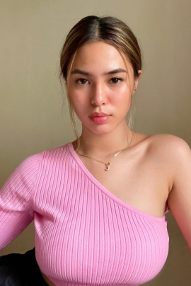 FILIPINO ESCORTS GIRLS